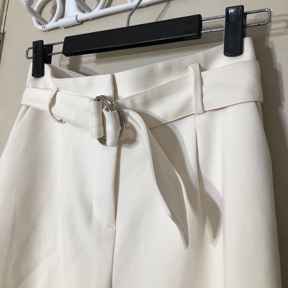 Ann Taylor Pant - Picture 4 of 6